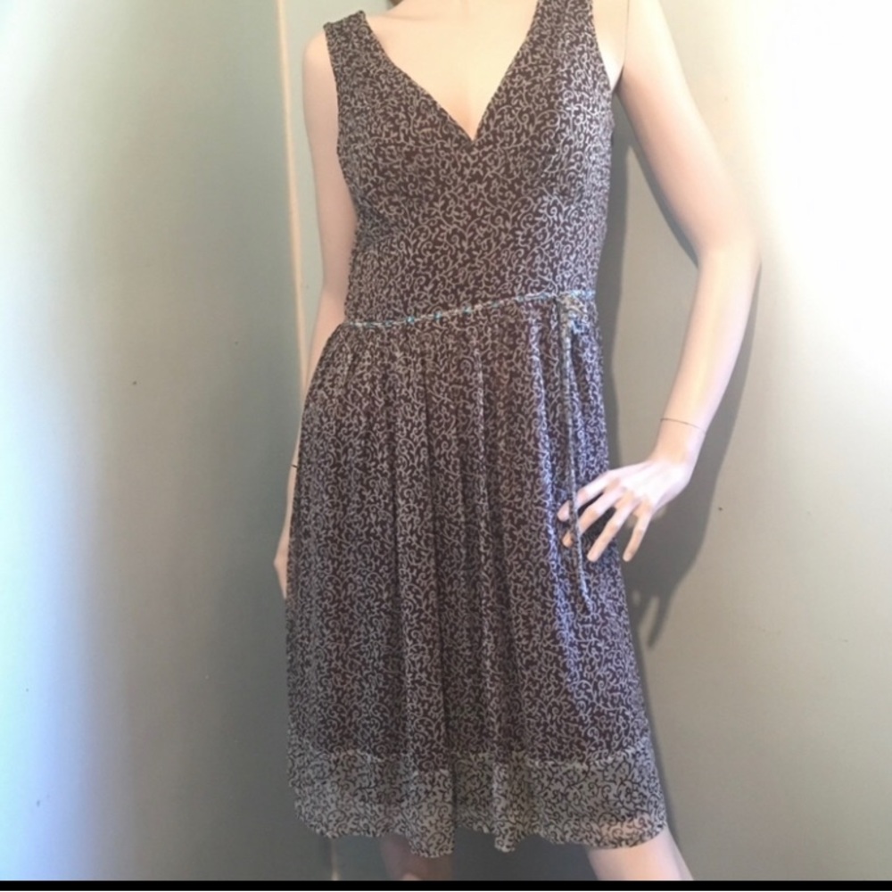 Jonathan Martin size 8 All silk dress